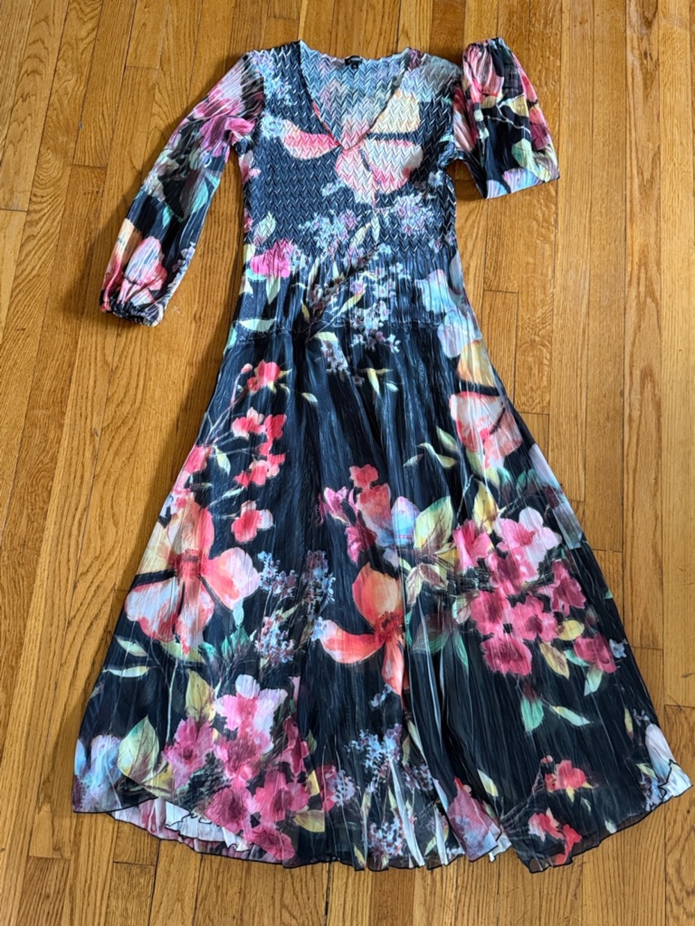 Komarov Black Floral V-Neck Pleated Maxi Dress with Pink and Coral Blooms S